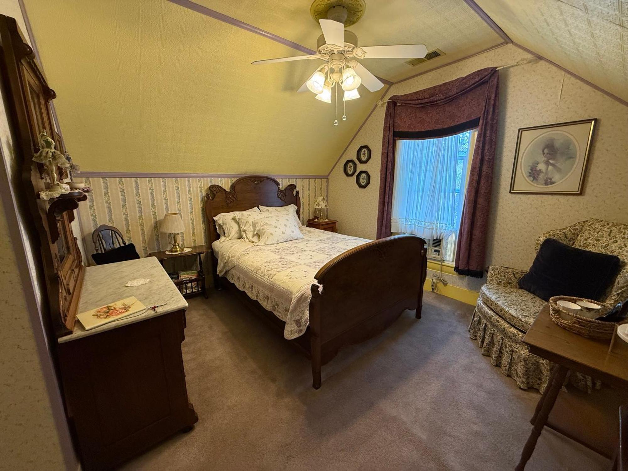 Roseberry House Bed And Breakfast Susanville Exteriér fotografie
