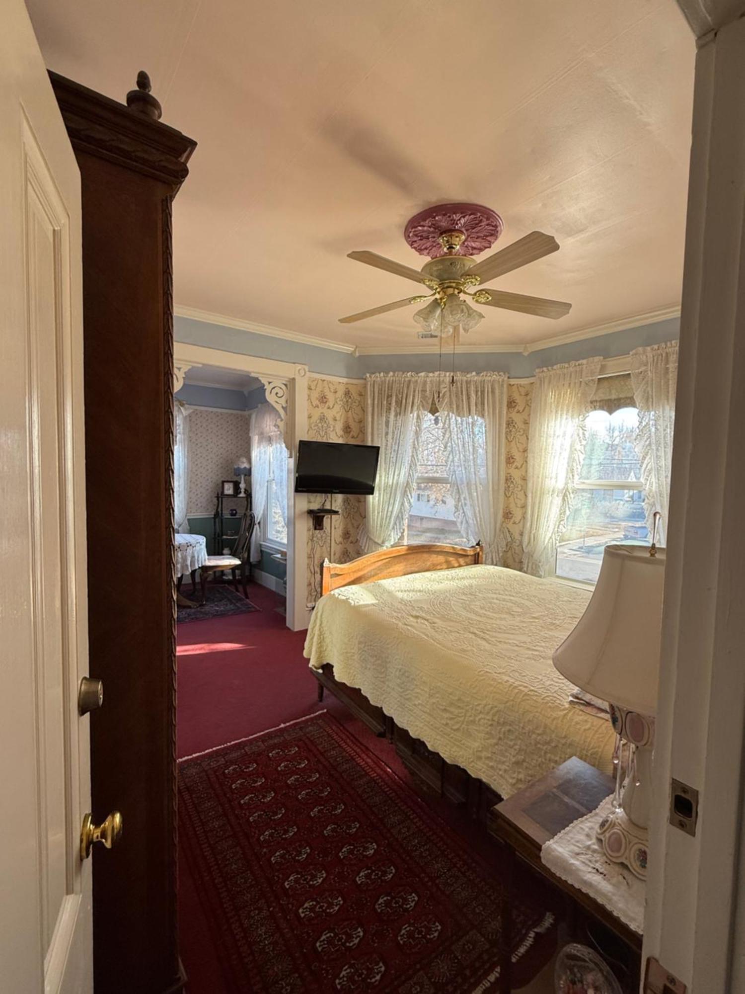 Roseberry House Bed And Breakfast Susanville Exteriér fotografie