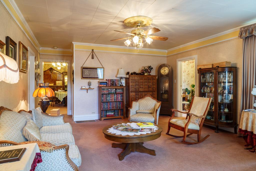 Roseberry House Bed And Breakfast Susanville Exteriér fotografie